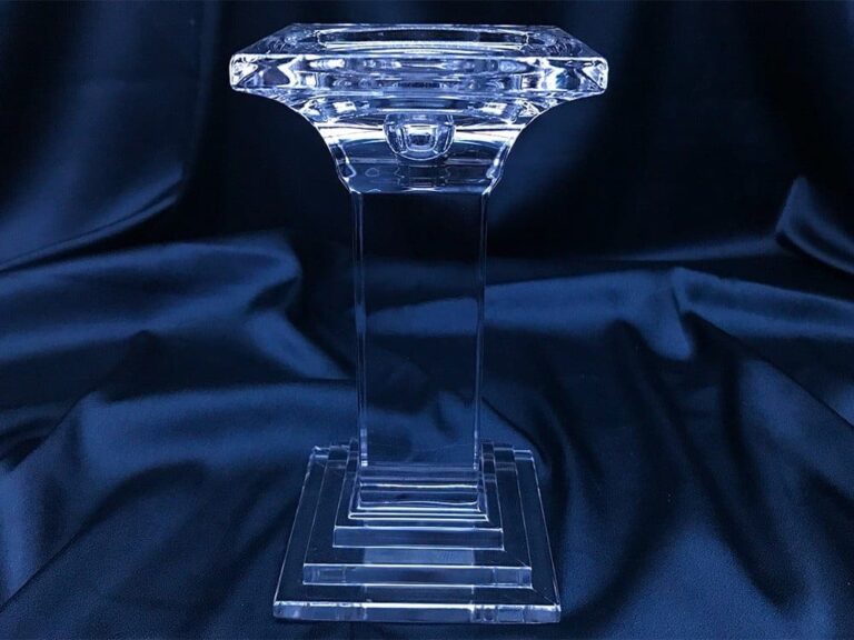 Křišťálový broušený svícen 18 cm