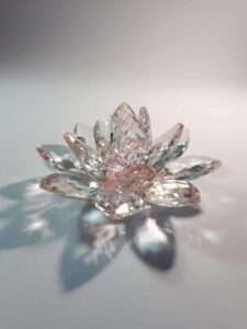 Křišťálový lotosový květ růžový 11 cm