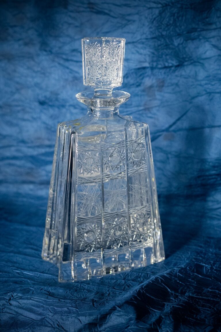 Křišťálová broušená whisky láhev 700 ml
