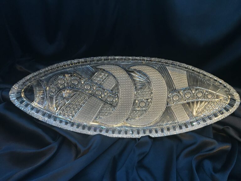 Křišťálová broušená exkluzivní plato 55 cm