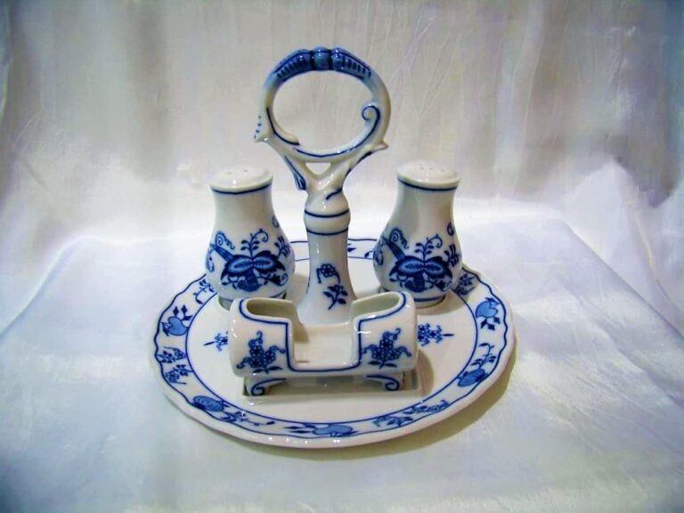 Cibulák – Stolní souprava – originální cibulový porcelán 1. jakost