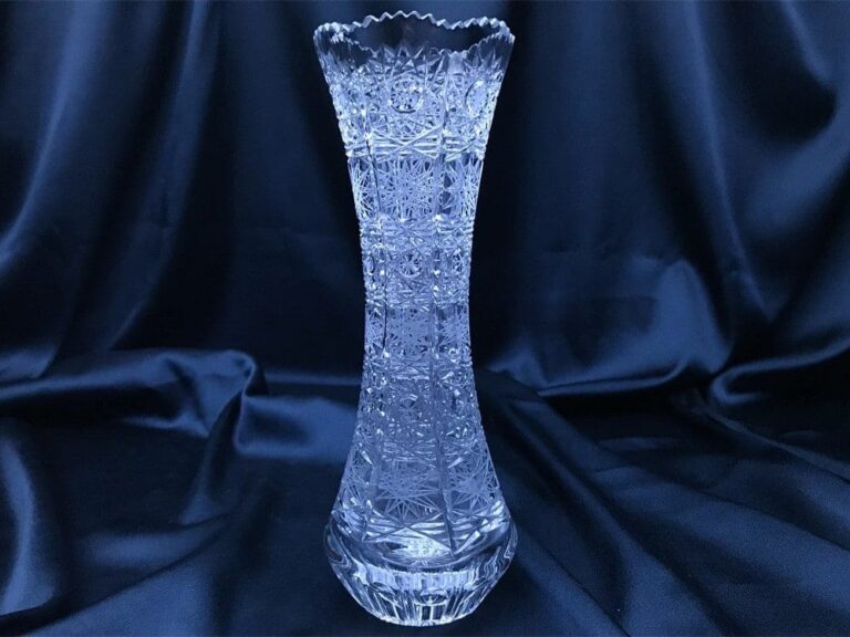 Křišťálová broušená váza 20 cm