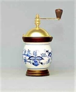 Cibulák – Mlynček na kávu – originálny cibuľový porcelán 1. akosť