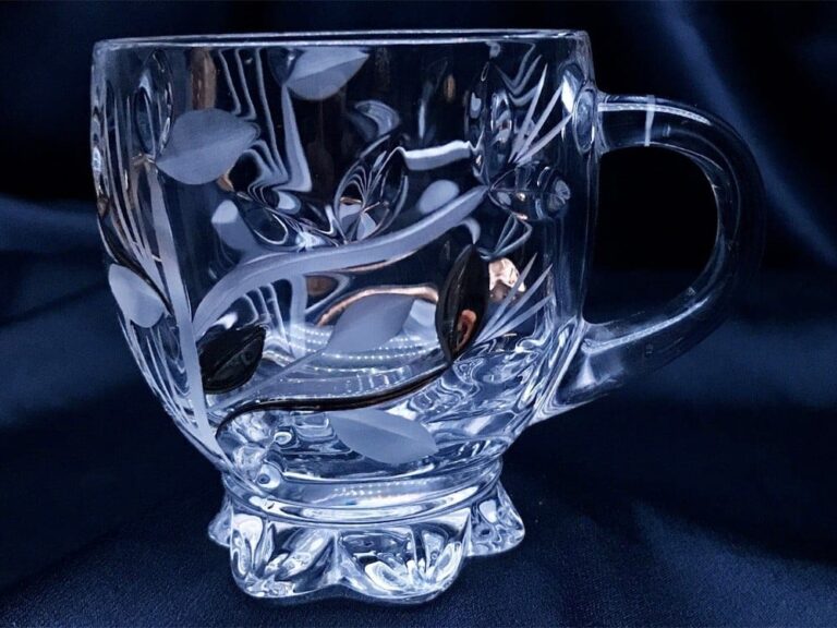 Křišťálové broušené šálky 150 ml ruční malba zlatem sada 6 kusů