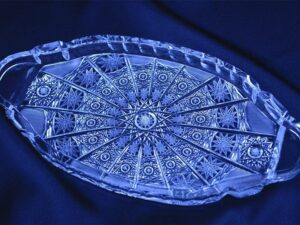 Křišťálový broušený tác 24,5 cm