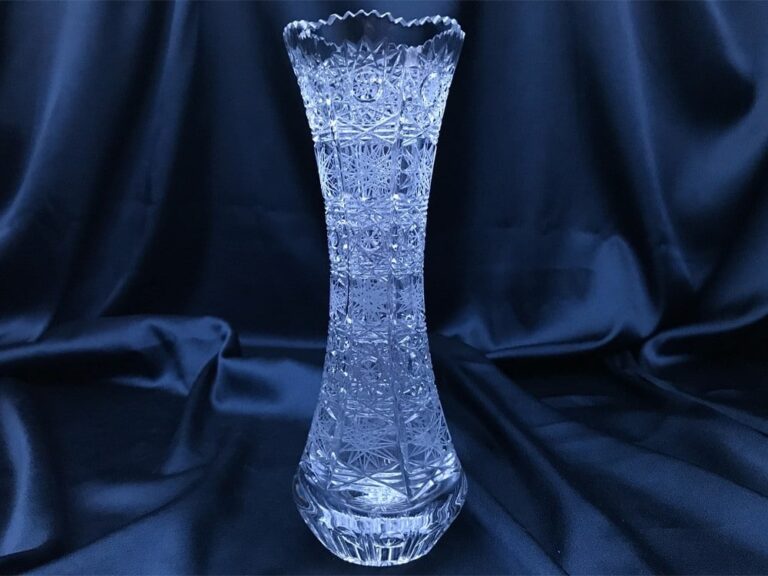 Křišťálová broušená váza 15 cm