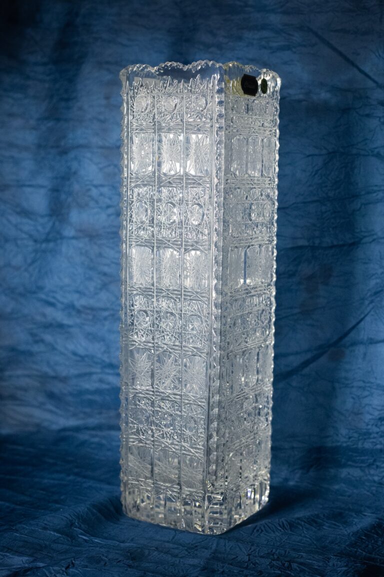 Křišťálová broušená váza 35 cm